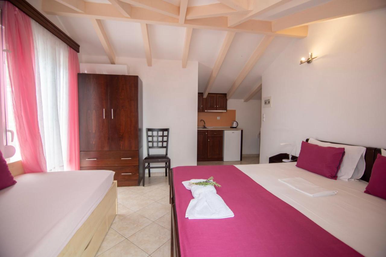 Hotelsunnybeachgr Perdika  Ngoại thất bức ảnh
