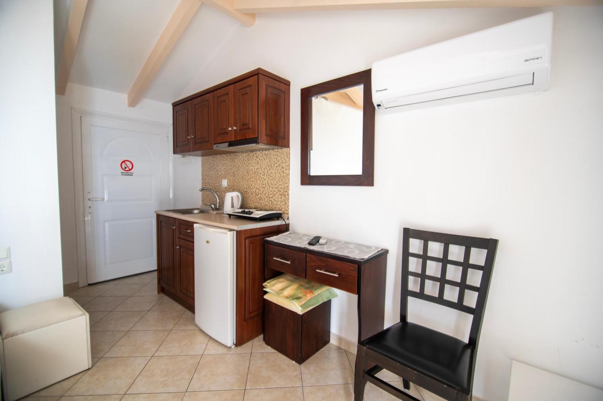 Hotelsunnybeachgr Perdika  Ngoại thất bức ảnh