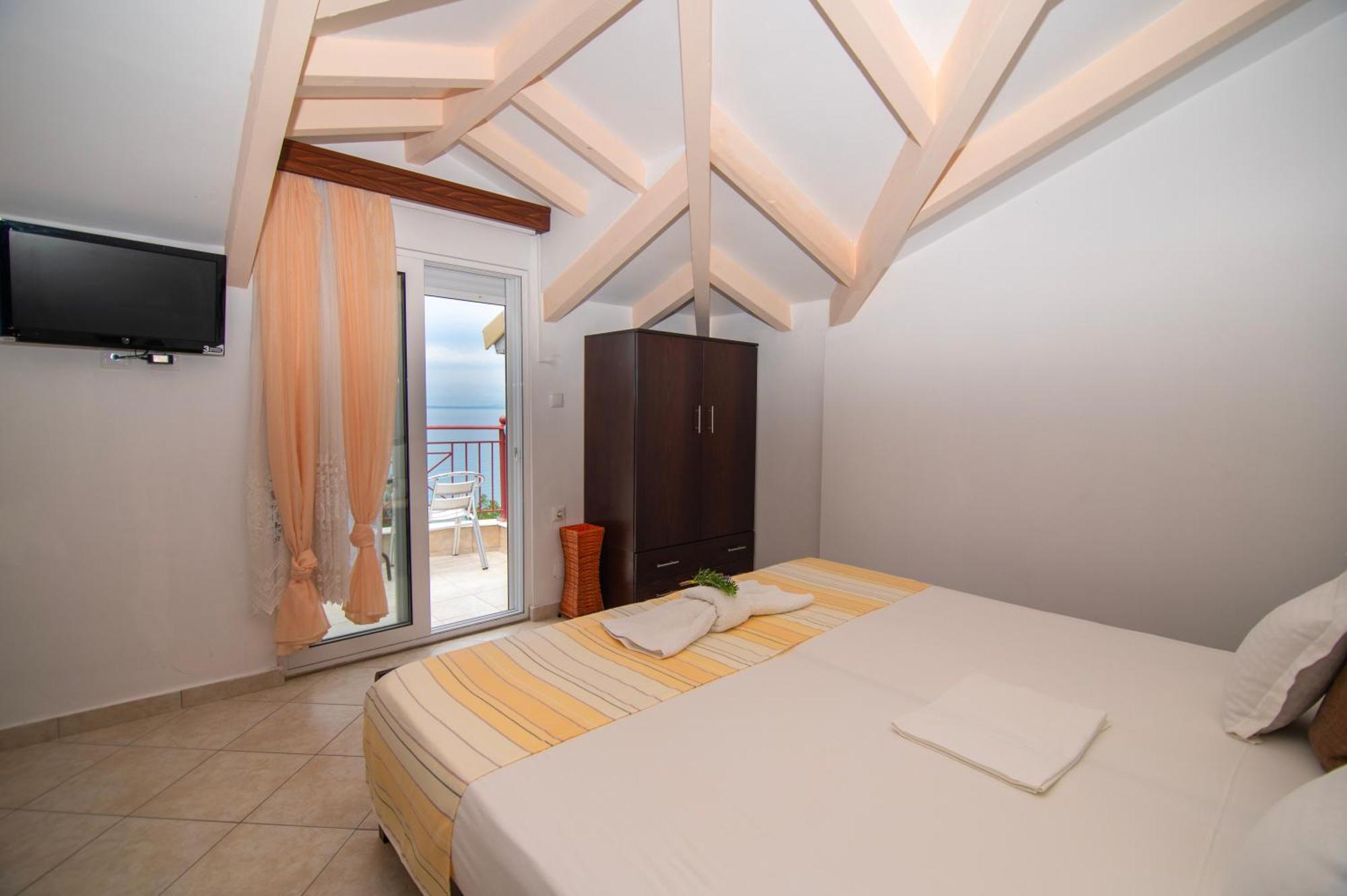 Hotelsunnybeachgr Perdika  Ngoại thất bức ảnh